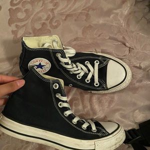Black high top converse